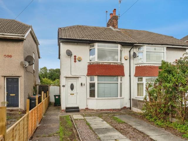 House for sale in Blacon, Chester