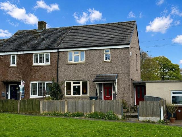 House for sale in Charlesworth, East Midlands