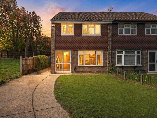 House for sale in Beddington, Greater London