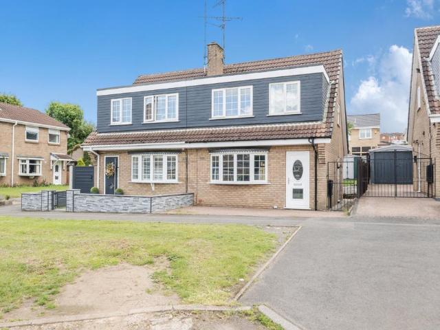 House for sale in Elmton, East Midlands