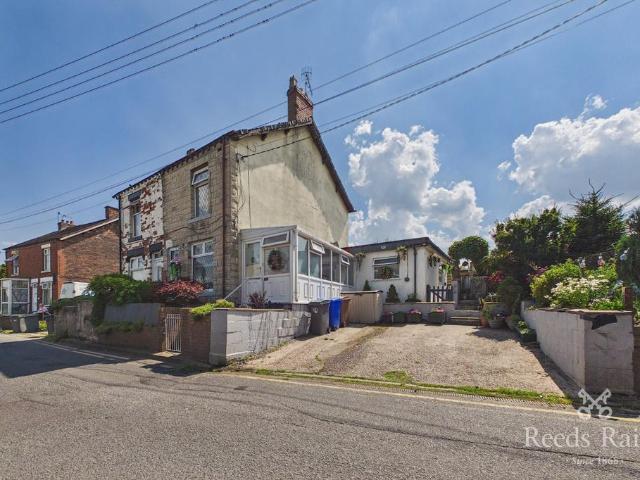 House for sale in Packmoor, Stoke-on-Trent