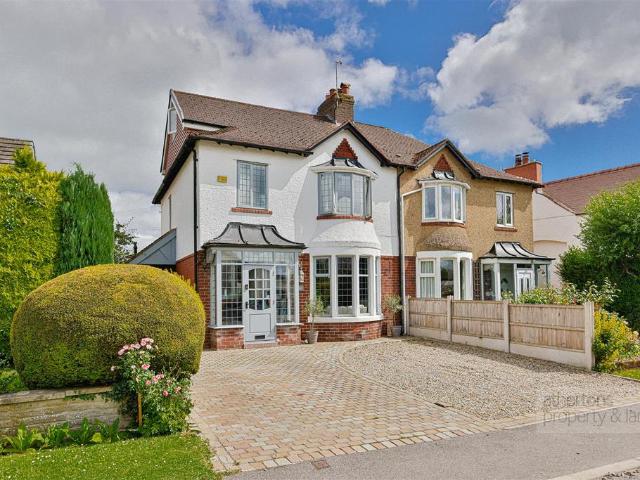 House for sale in Paradise, Lancashire