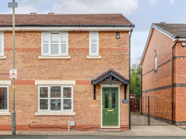 House for sale in Kitt Green, Wigan