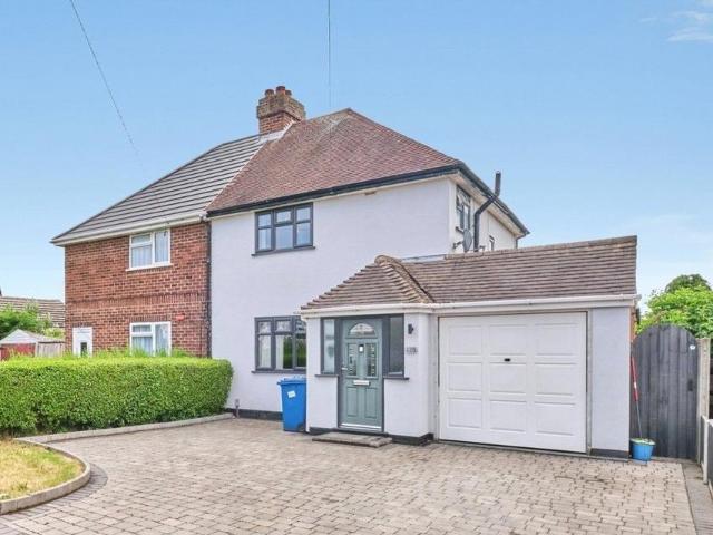 House for sale in Lichfield, Boley Park