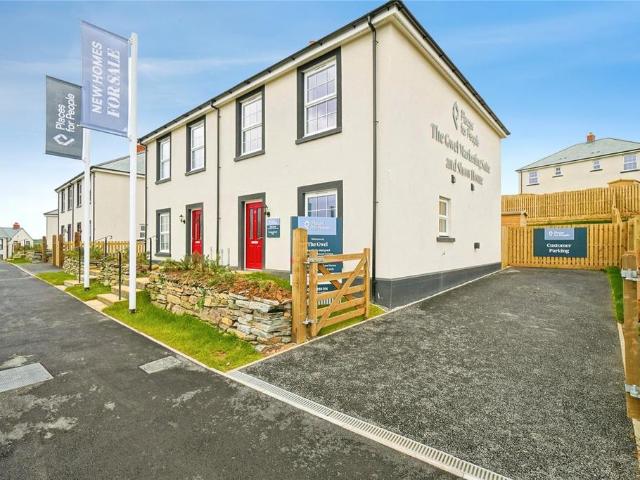 House for sale in Newham, Penweathers