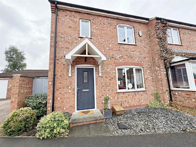 House for sale in Scartho, North East Lincolnshire