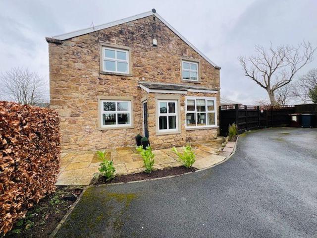 House for sale in Lea, Higher Bartle