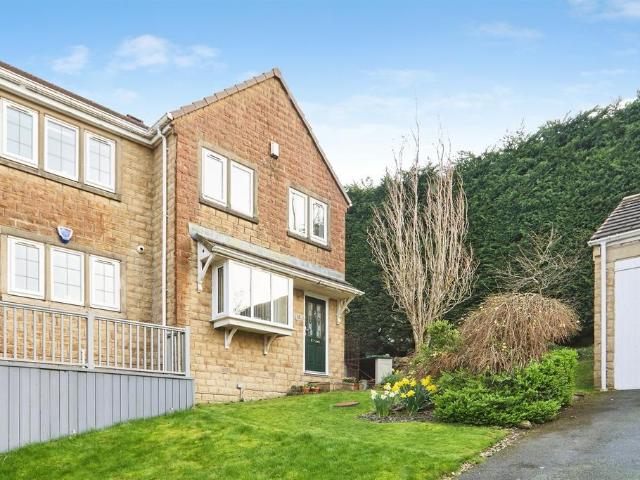 House for sale in Exley Head, Keighley