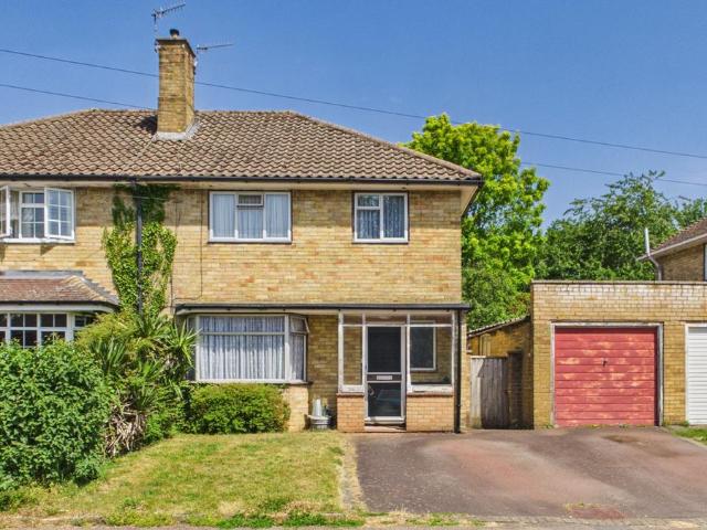 House for sale in Bourne End, Pouchen End