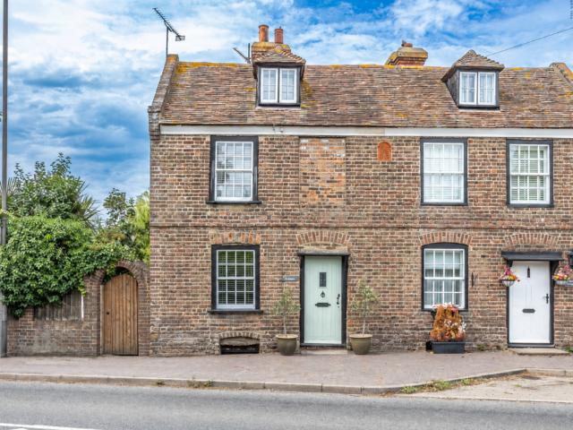 House for sale in Acol, Kent