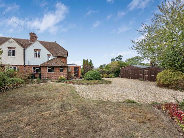 House for sale in Crowmarsh, South Oxfordshire