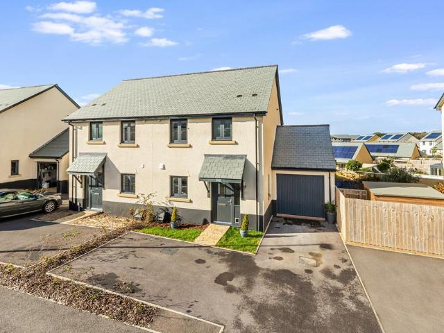 House for sale in Strode, Devon