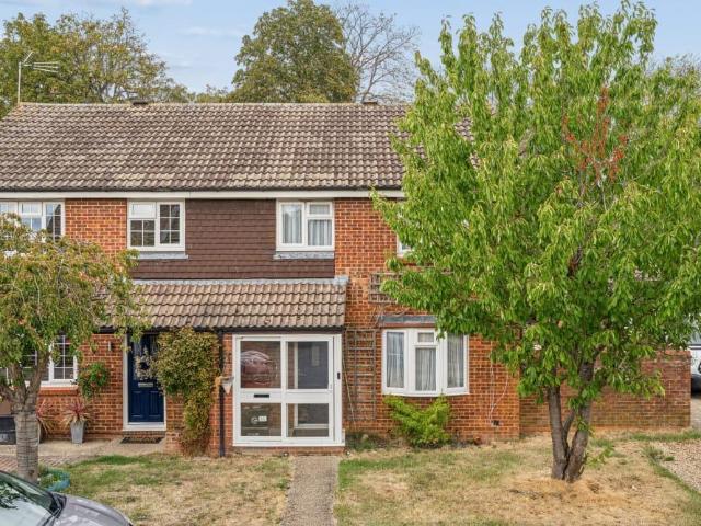 House for sale in Wexham, George Green