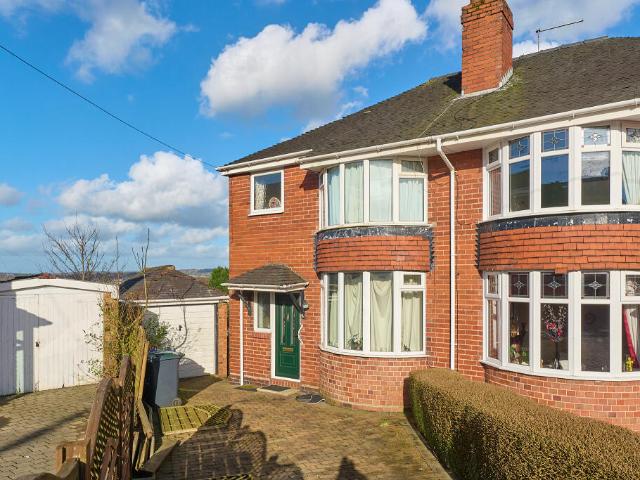 Semi Detached House for sale in Sneyd Green