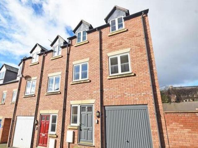 House for sale in Cherry Orchard, Frankwell