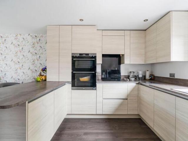 Farm for sale in Swindon, England