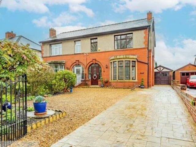 House for sale in Milnshaw, Backburn