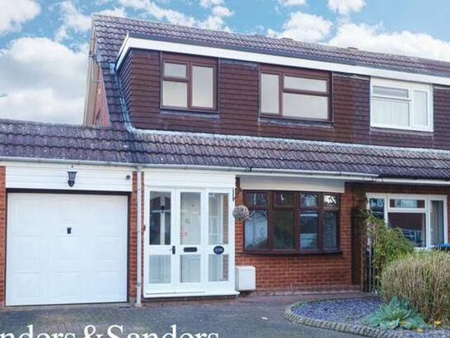 House for sale in Oversley Green, Stratford-on-Avon