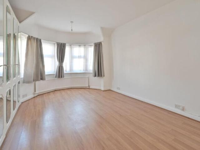 Farm for sale in Bushey