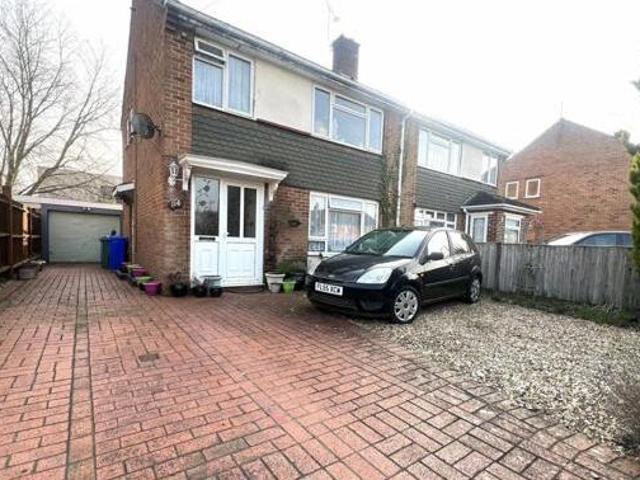 House for sale in Aldershot, Hampshire