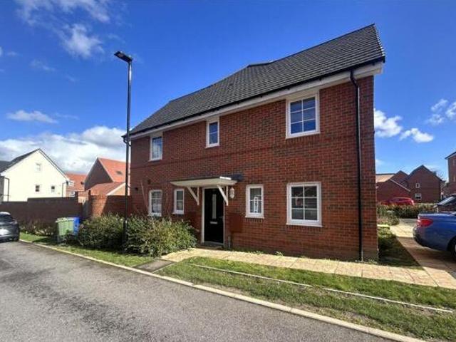 House for sale in Aldershot, Hampshire