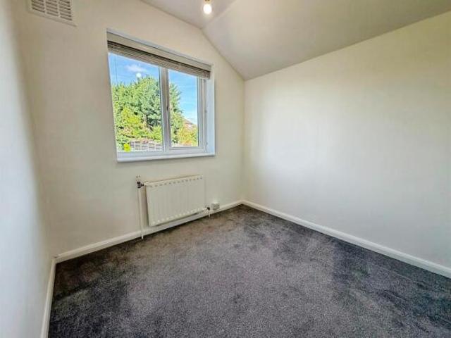 Farm for sale in Aldersley, Stockwell End