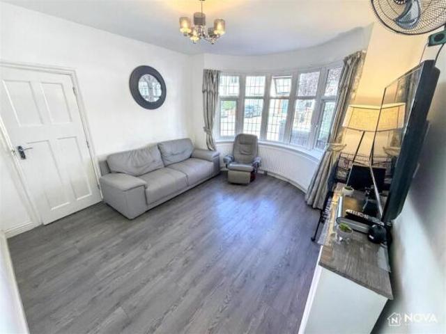 Farm for sale in Spring Park, Luton