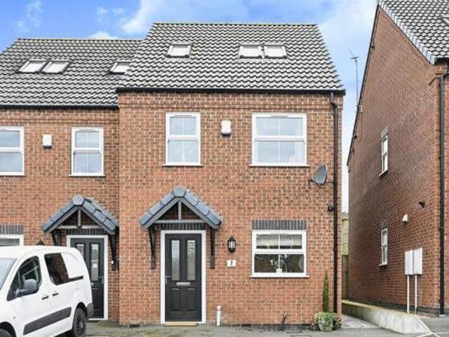 House for sale in Kedleston, East Midlands