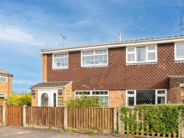House for sale in Kedleston, East Midlands
