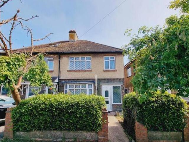 House for sale in Clayhall, Gosport