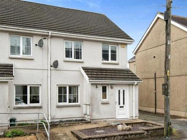 House for sale in Ammanford, Wales