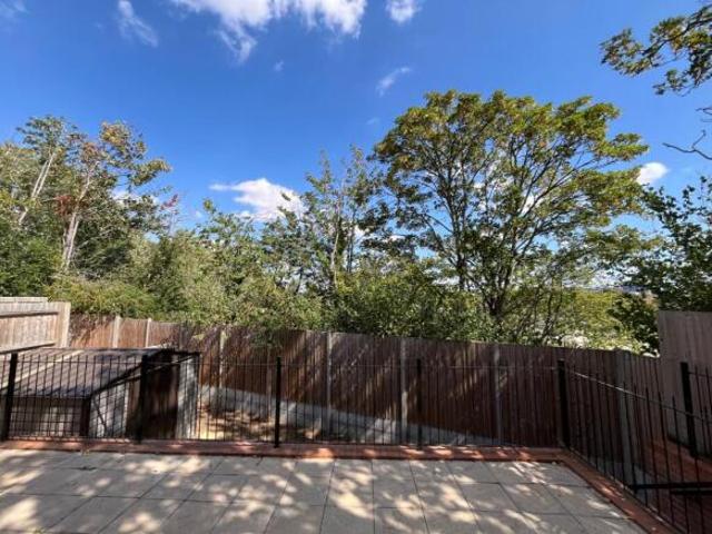 Farm for sale in Luton