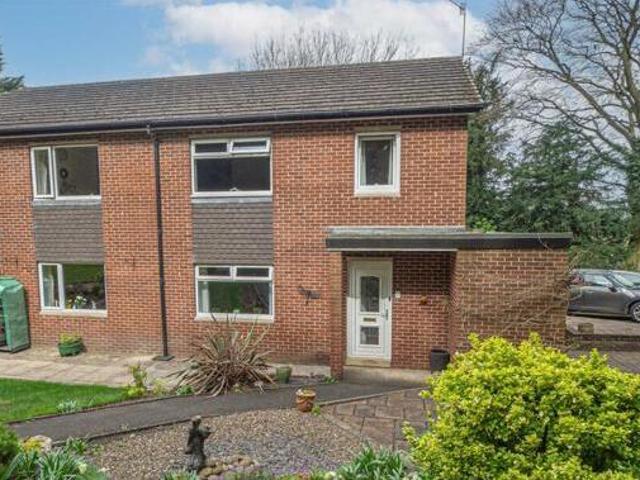 House for sale in Compton, Derbyshire Dales