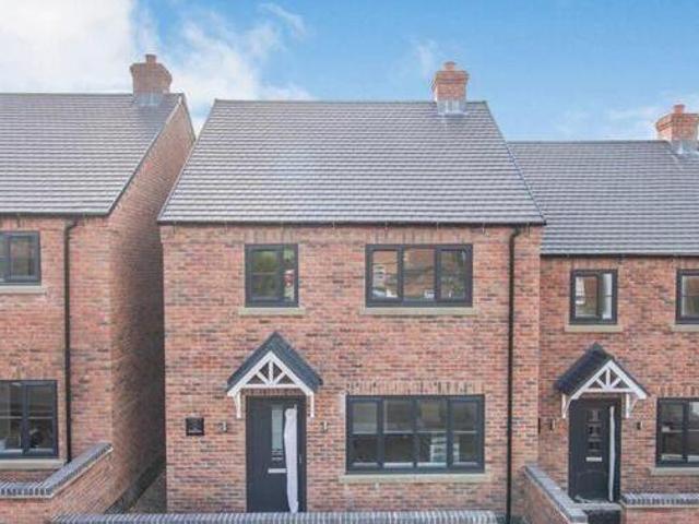 House for sale in Kingsley Moor, Staffordshire