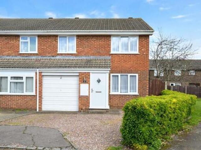 House for sale in Godinton Park, Bridgefield