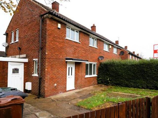 House for sale in Royston, South Yorkshire
