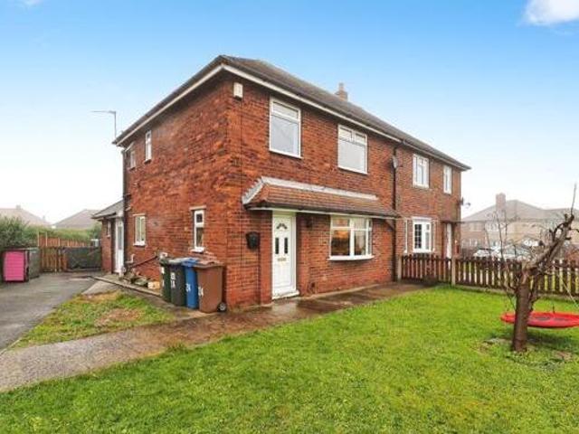 House for sale in Carlton, Monk Bretton