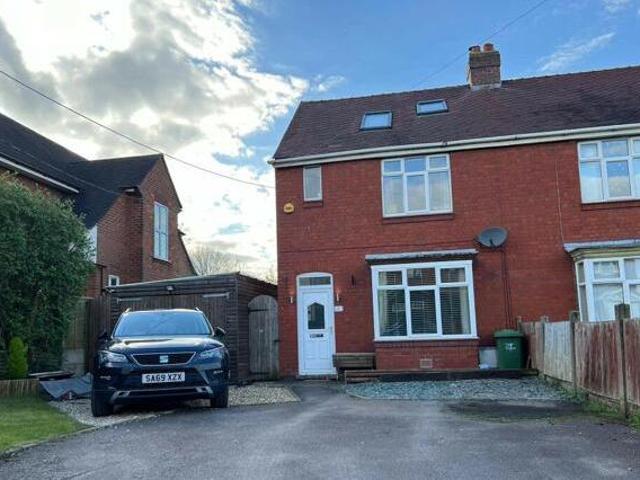 House for sale in Gun Hill, Warwickshire