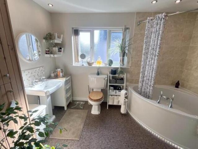Farm for sale in Dinnington St. John's, Dinnington