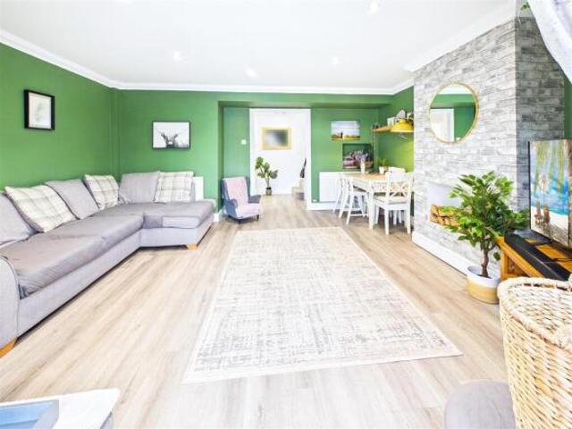 Farm for sale in Chelmsford, Essex