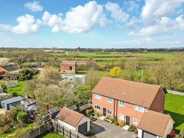 House for sale in Axbridge, Somerset