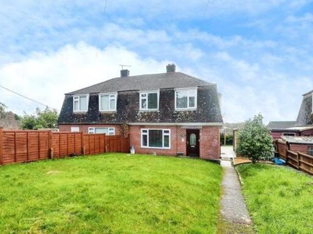 House for sale in Bromsberrow Heath, Gloucestershire