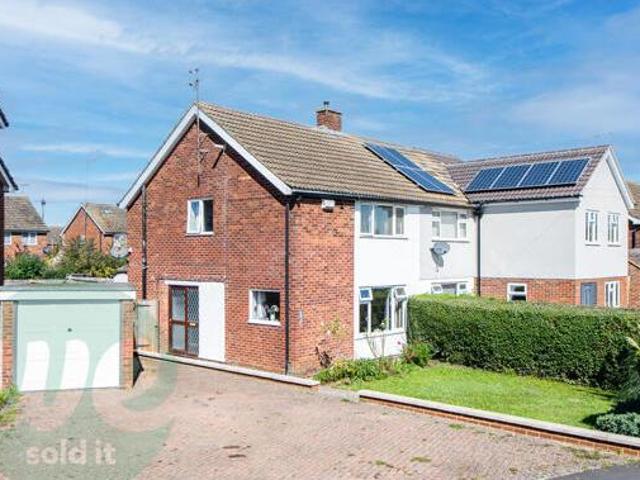 House for sale in Bedgrove, Aylesbury