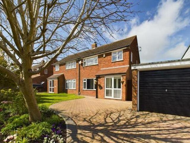 House for sale in Bedgrove, Aylesbury