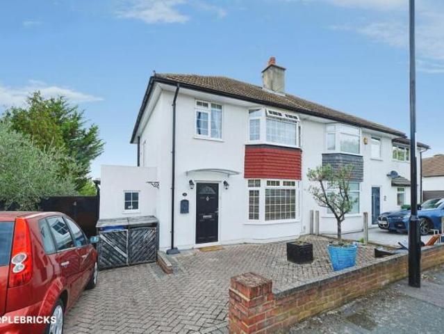 Farm for sale in Cat Hill, England
