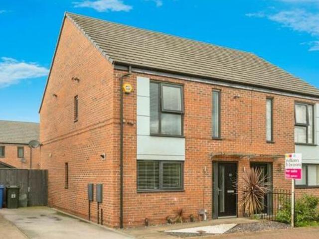 House for sale in Loversall, Doncaster