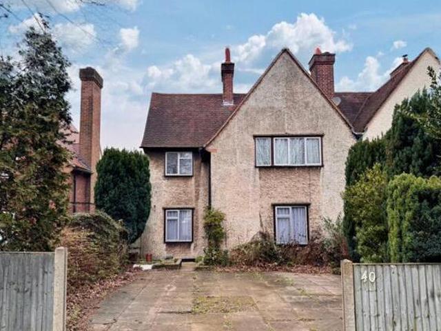 House for sale in Jackmans Estate, King's Walden