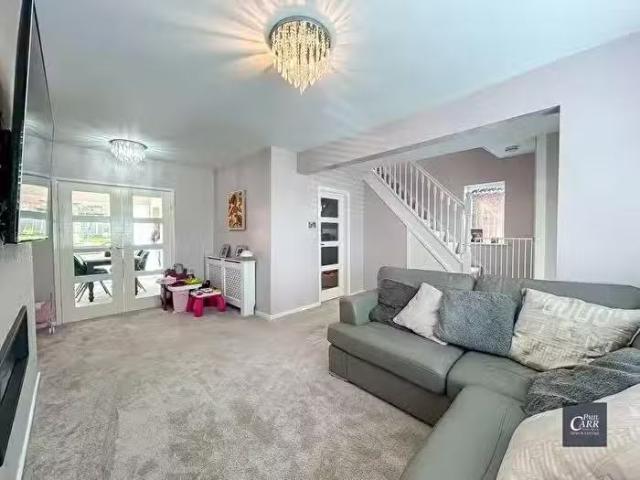 House for sale in Four Oaks