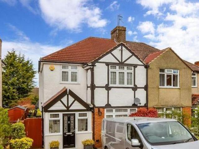 House for sale in Nork, Red Hill