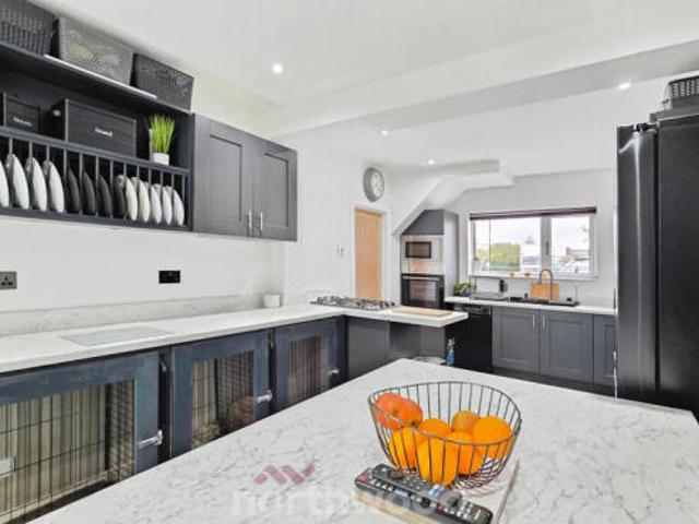Farm for sale in Edenthorpe, Doncaster